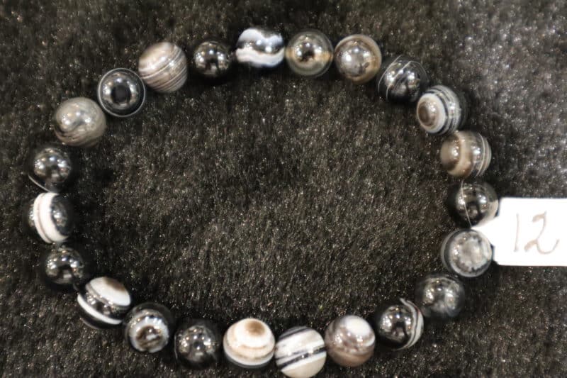 Bracelet agate noire et blanche 8mm