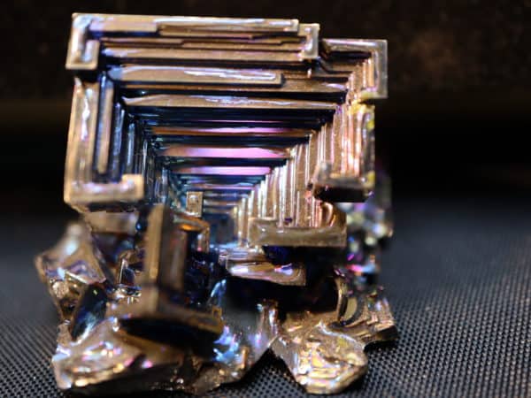 Bismuth de Synthèse