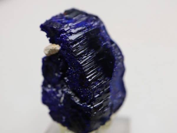 Azurite cristal isolé Maroc