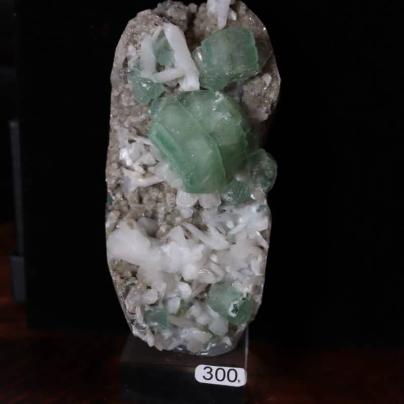 Apophyllite verte et stilbite