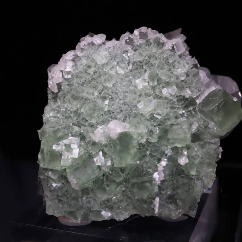 Calcite lenticulaire sur fluorite