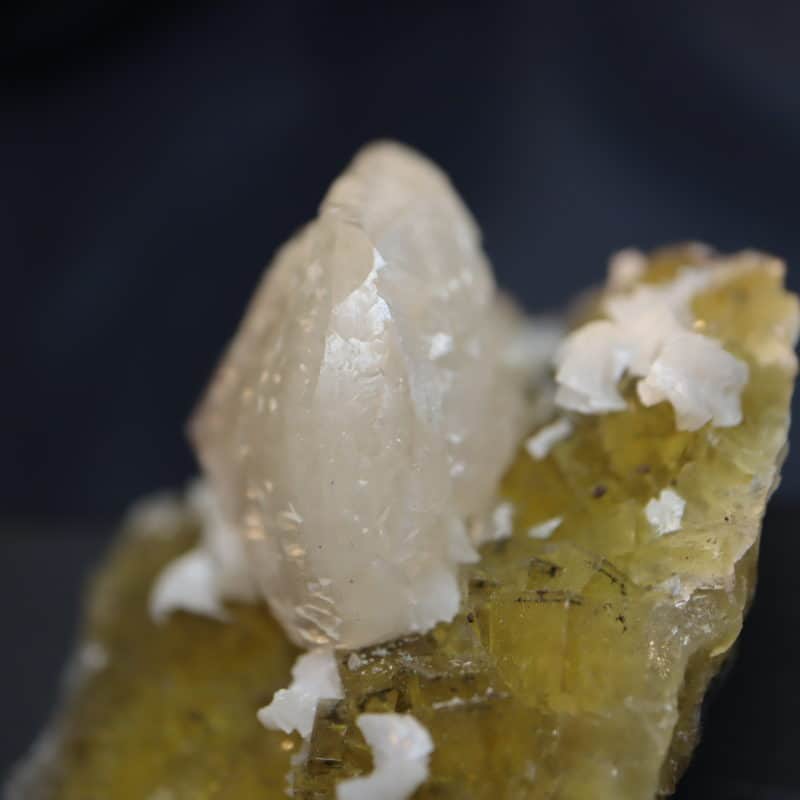 Calcite sur fluorite