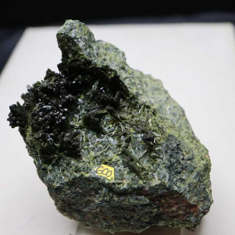 Epidote de Bourg d'Oisans