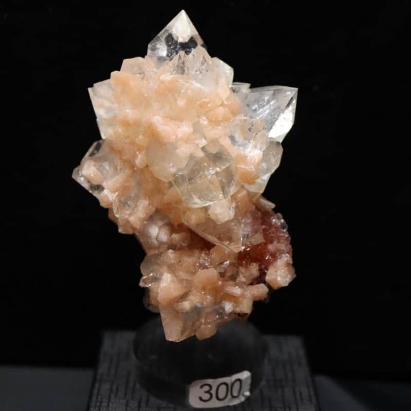 Apophyllite translucide et stilbite