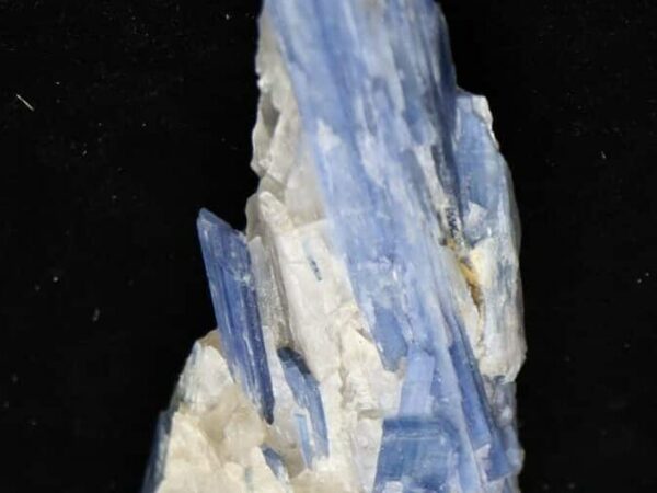 Cyanite Sao Jose