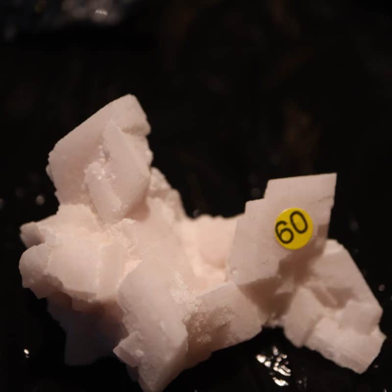 Calcite rose UV