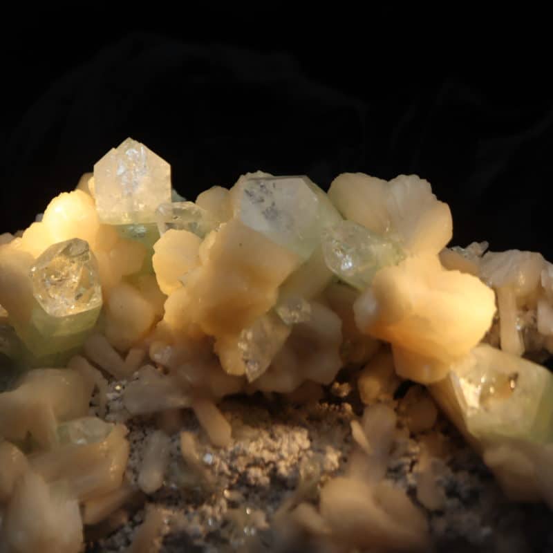 Apophyllite Stilbite Decan