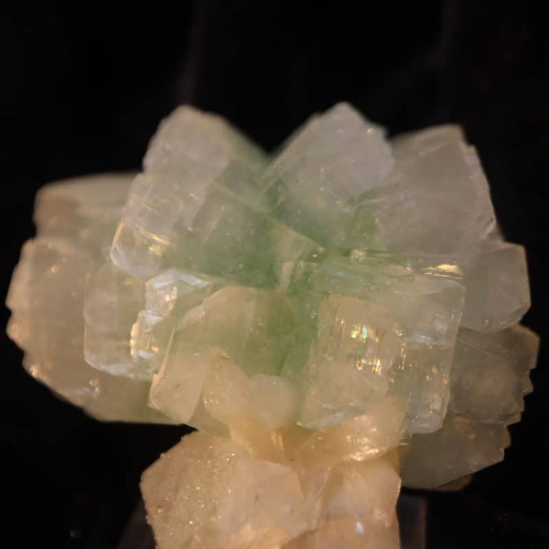 Macle Apophyllite verte