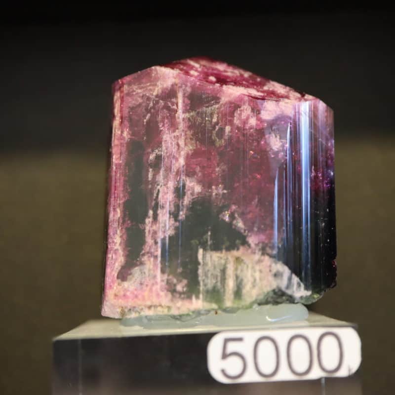 Tourmaline rose Rubellite