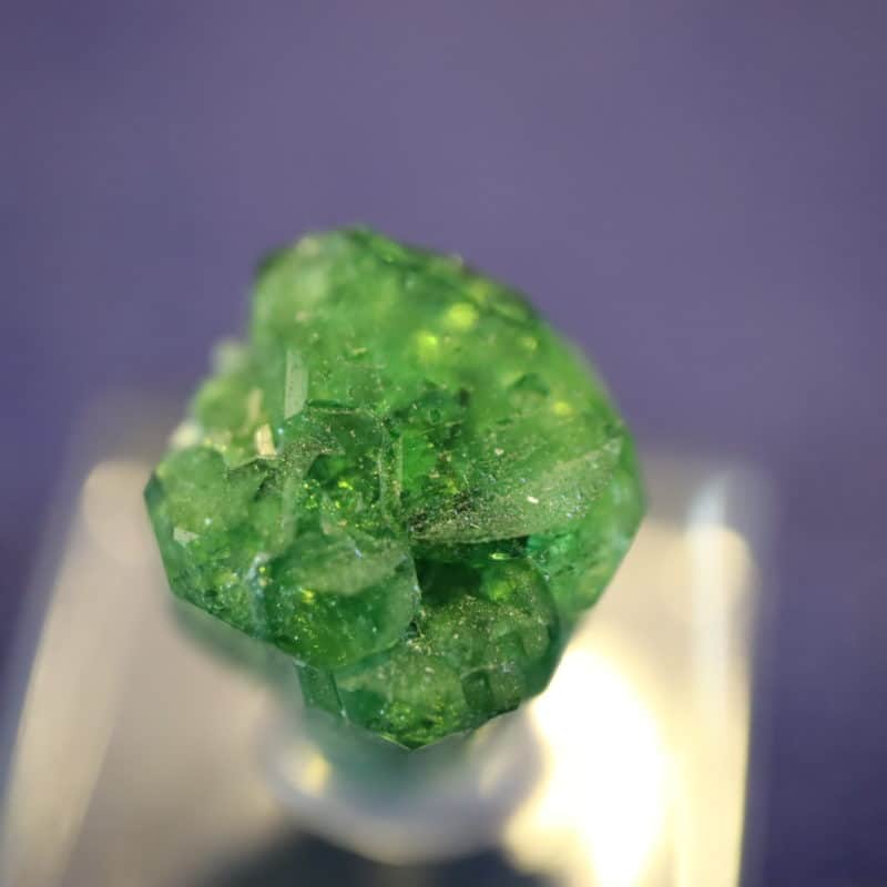 Vésuvianite cristal vert