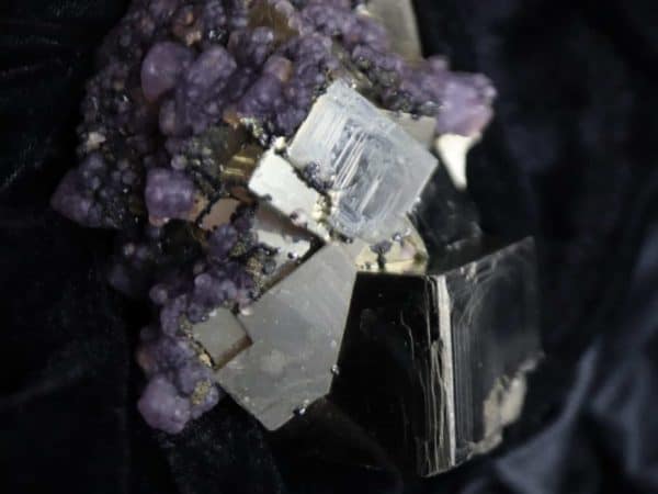 Fluorite violette Pyrite