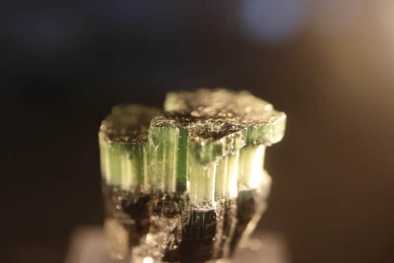 Tourmaline indicolite fibreuse