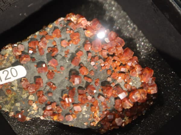 Vanadinite Maroc n8