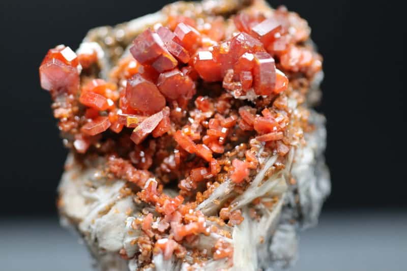 Vanadinite midelt n19