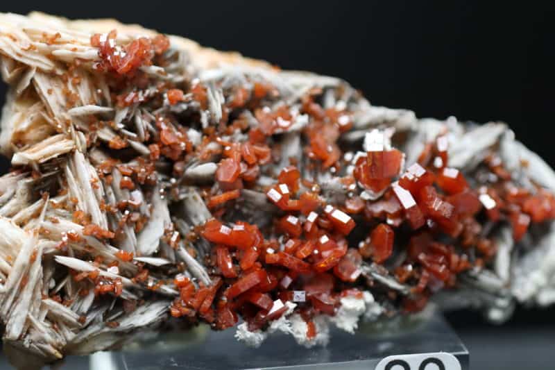 Vanadinite midelt n17