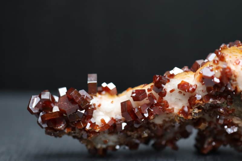 Vanadinite midelt n2