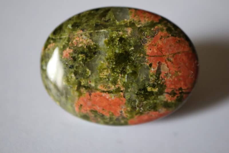 Cabochon Jaspe Unakite