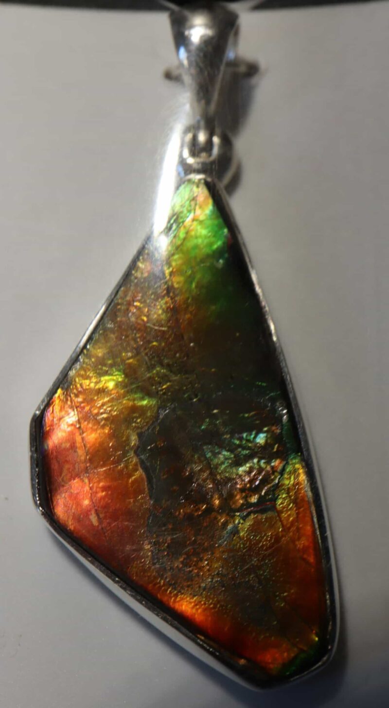 Ammolite argent