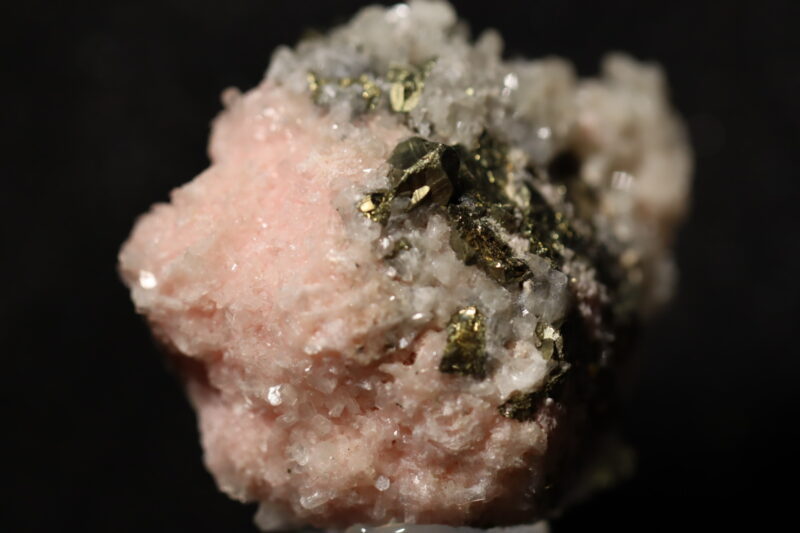 Rhodocrosite chalcopyrite