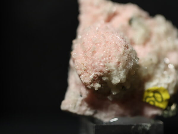 Rhodocrosite stilbite