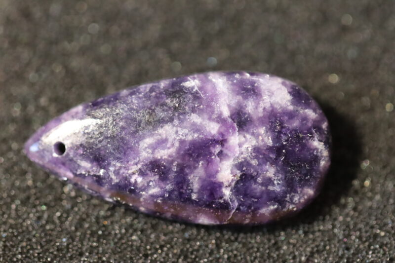 Lépidolite goutte