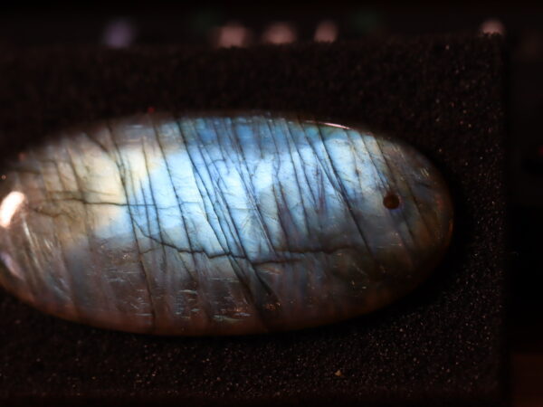 Labradorite ovale