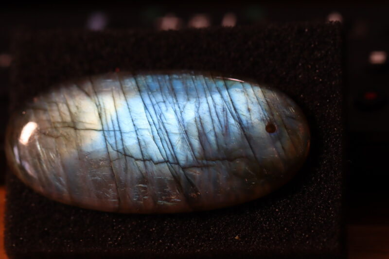 Labradorite ovale