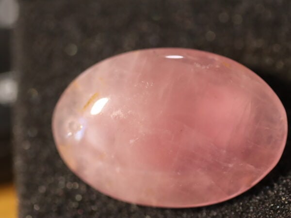 Quartz rose oval