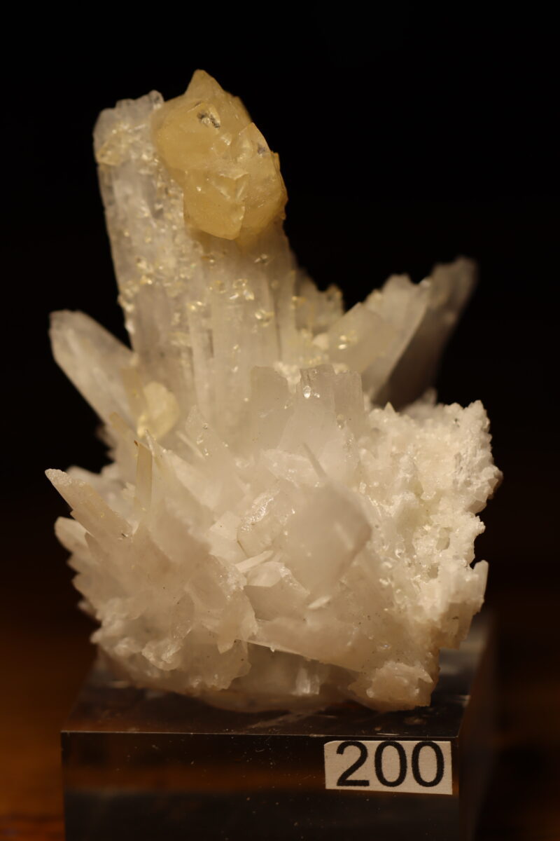 Célestine blanche avec Calcite marron