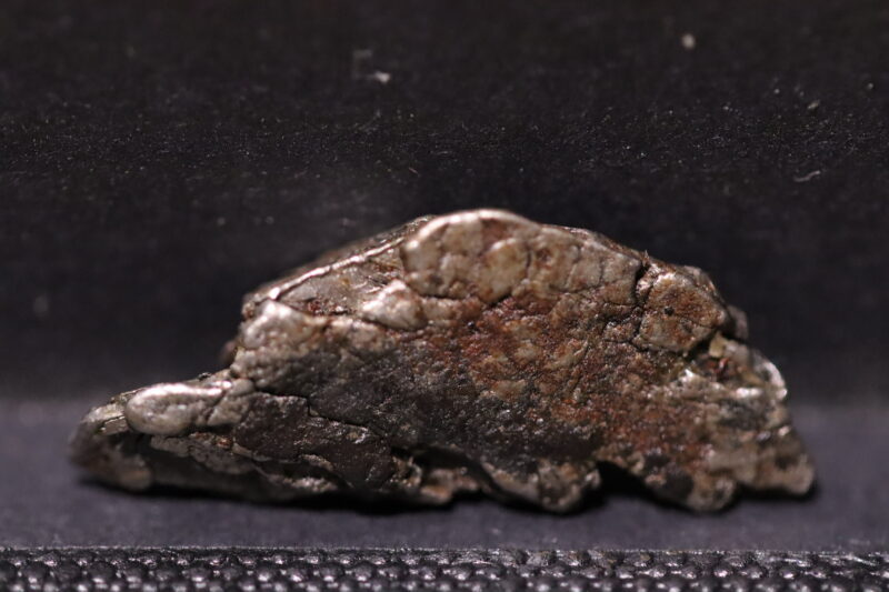 Météorite fragment