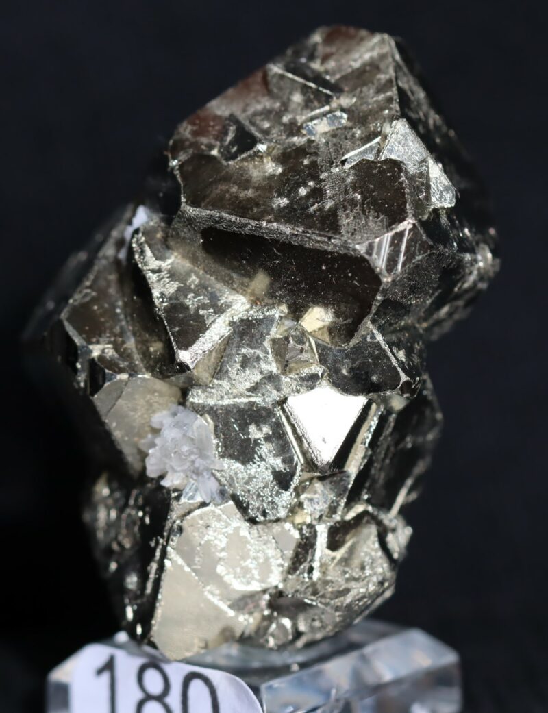 Pyrite octaèdre et Quartz