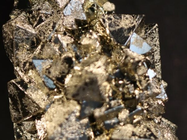 Pyrite octaèdre de Huanzala