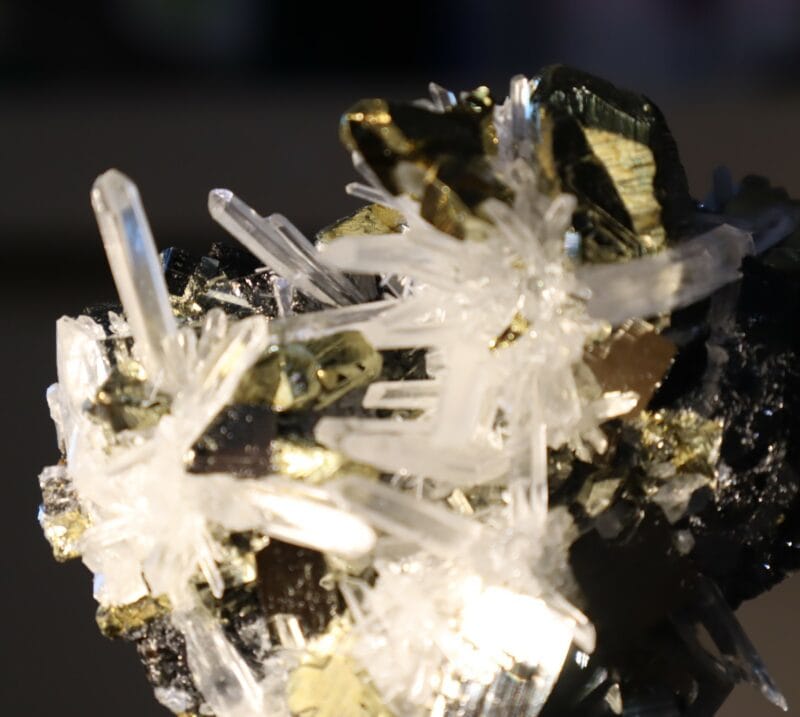 Chalcopyrite Pyrite Quartz