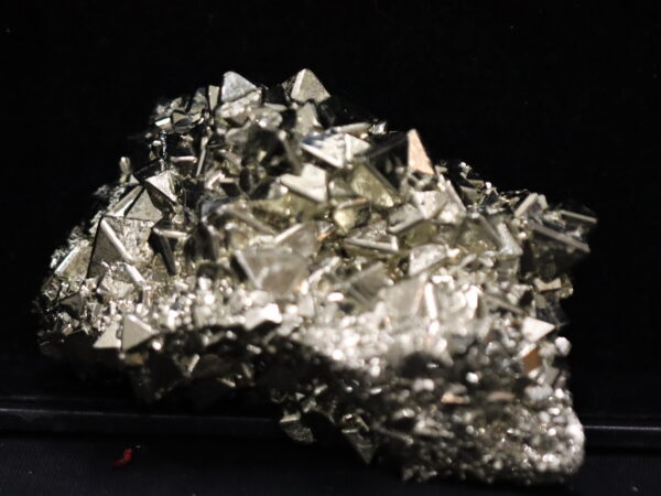 Pyrite octaèdre n1