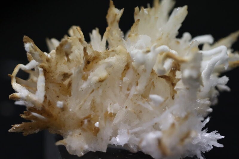 Aragonite Viane n15