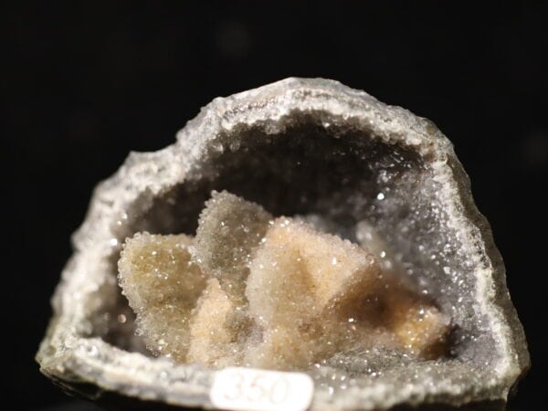 Calcite périmorphose quartz