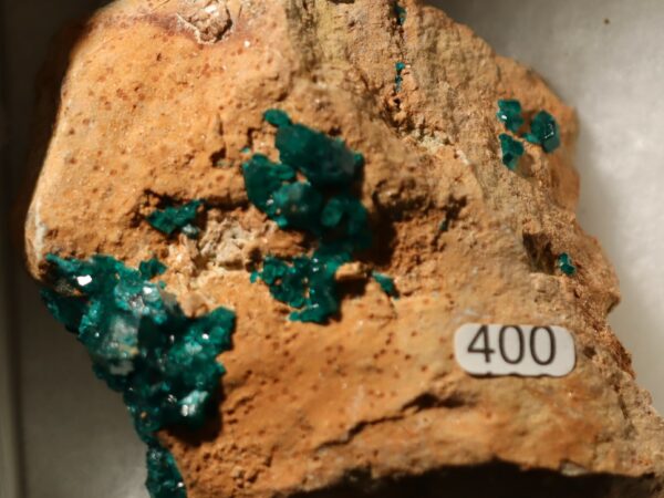 Dioptase 1