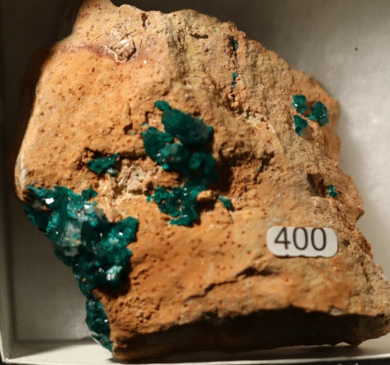 Dioptase 1