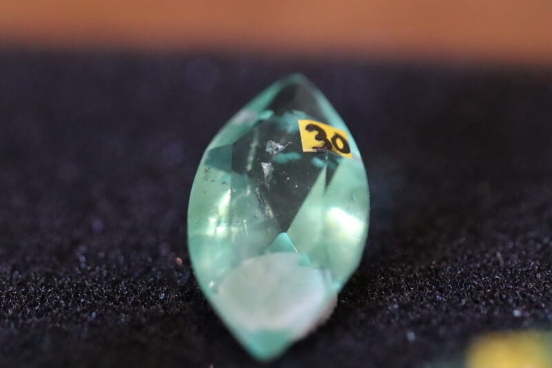 Fluorite verte facetée Pérou 3