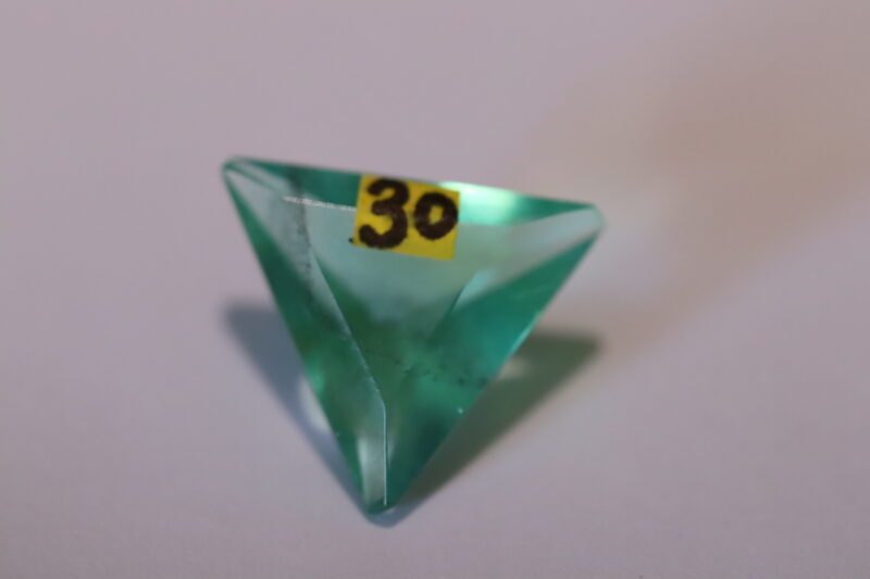 Fluorite verte facetée Pérou 4