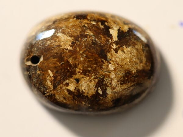 Bronzite ovale1