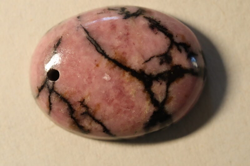 Rhodonite ovale1