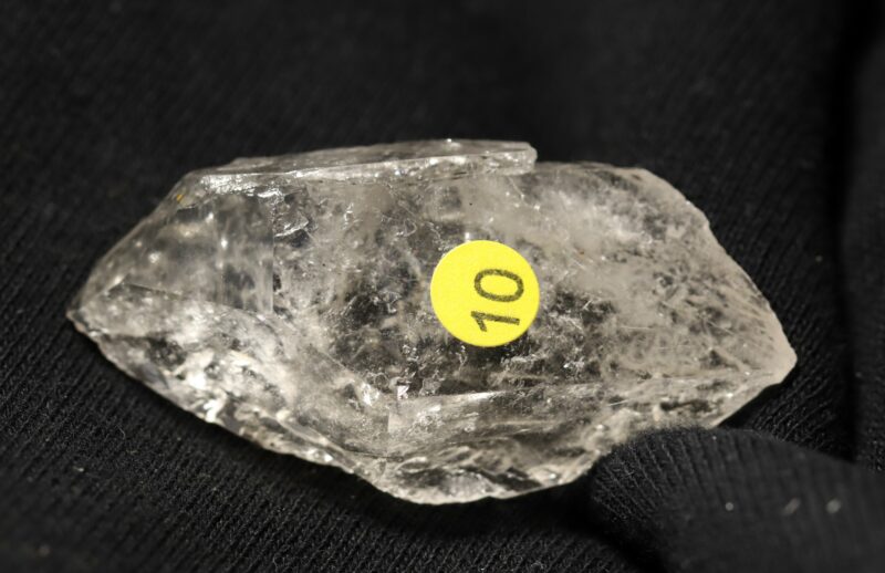 Cristal de quartz naturel biterminé