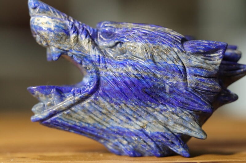 Lapis lazuli sculpture tête de loup