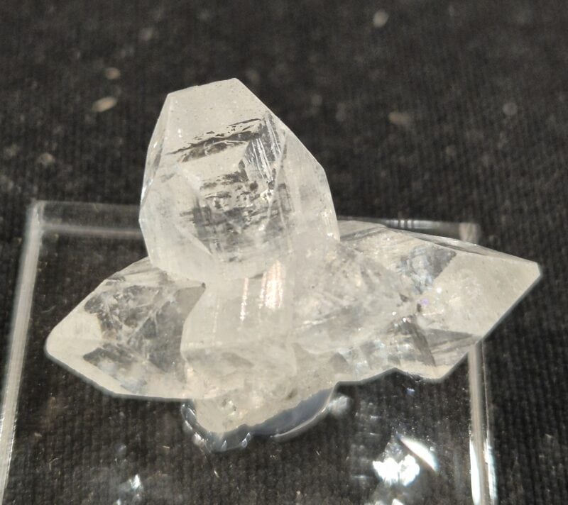 Cristal Apophyllite blanche 1