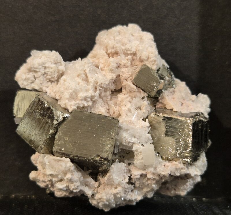 Pyrite sur guangue1