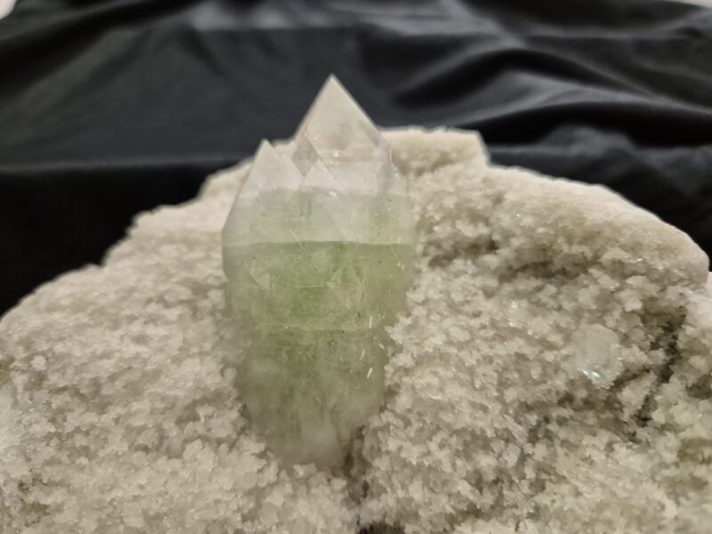 Cristal Apophyllite verte