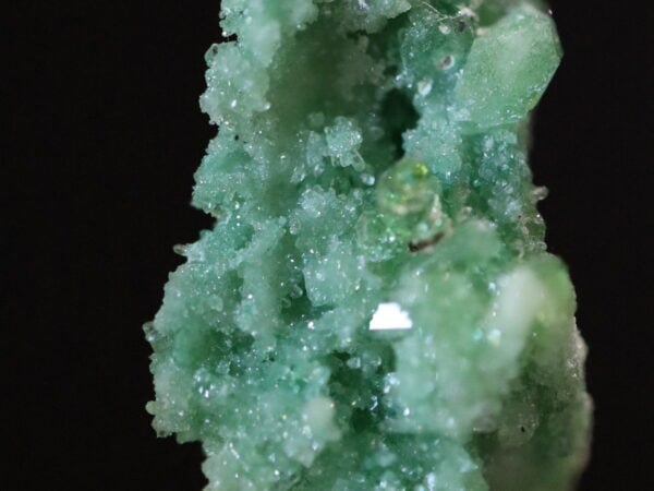 Vésuvianite3