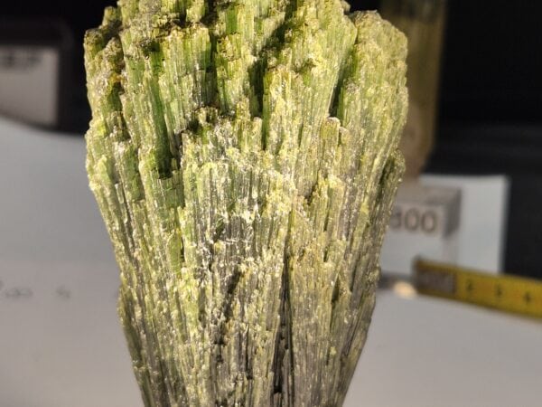 Tourmaline verte vasoura