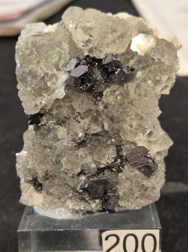 Fluorite sphalérite galène calcite pyrite